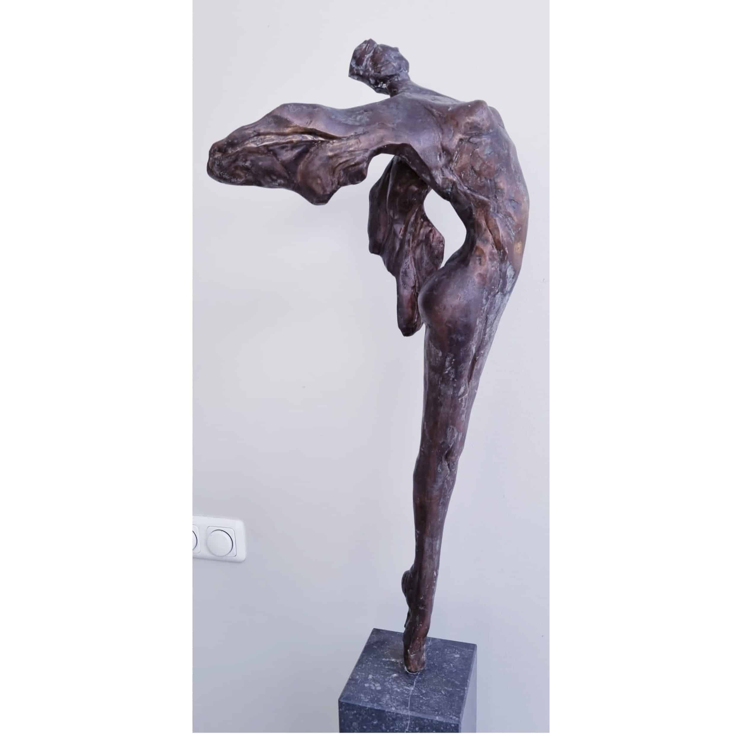 Niké M - Erik Kierkels